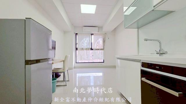 高雄三民區大樓-1