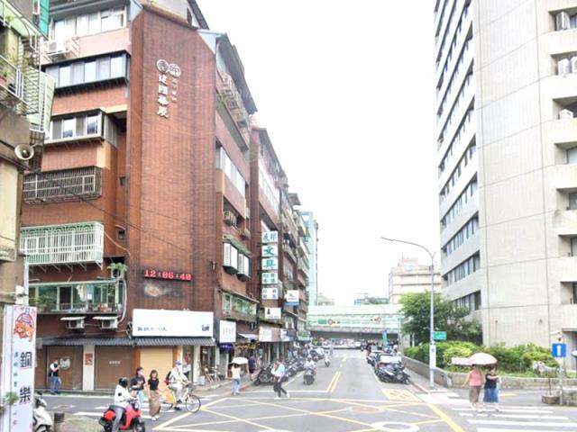 中山區法拍大樓-1