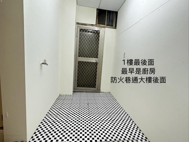 高雄拍賣大樓-2