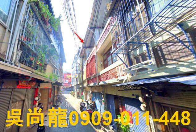 台中大里法拍透天-2