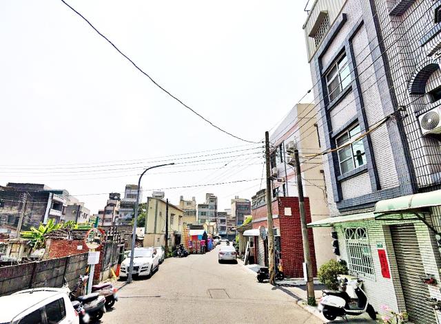 民雄法拍透天-3