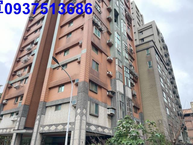 桃園市龜山區文昌五街華廈出售