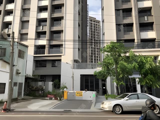 大里法拍大樓-1