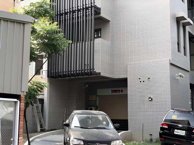 新北板橋大樓法拍-2