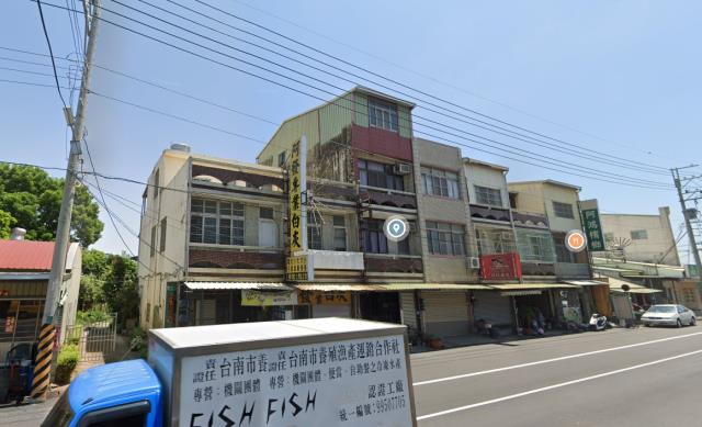 台南法拍透天-4