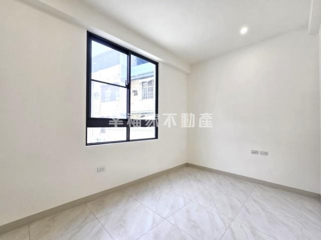 台南中西區透天-9