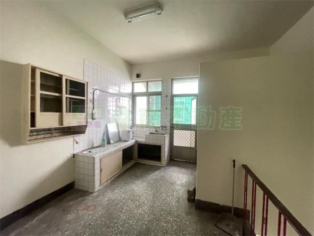 高雄左營透天-6