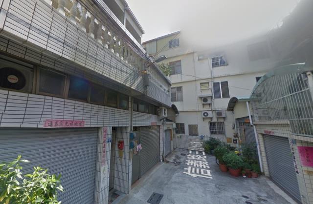 茄萣透天法拍-4