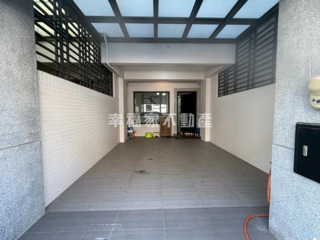 永康近南科輕局齡傳統車墅