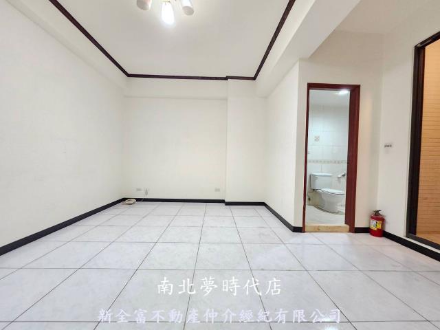 文元國小公園孝親車墅