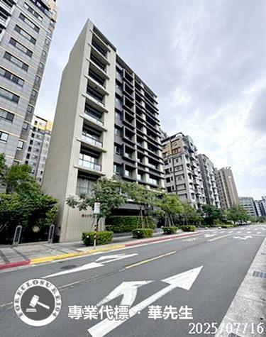 內湖法拍華廈-1