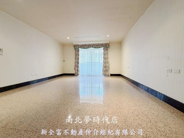 台南北區透天-11