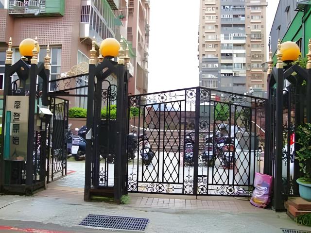 新北八里大樓法拍-2