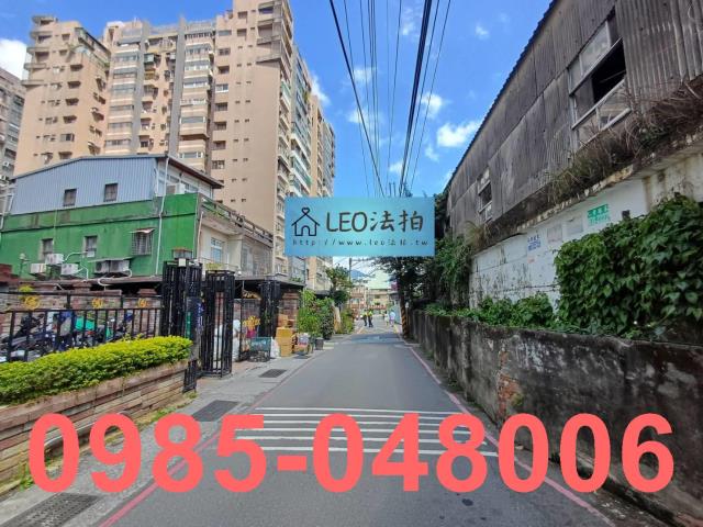 八里法拍大樓-5