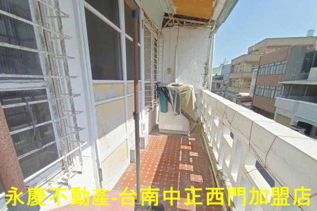 台南南區透天-11