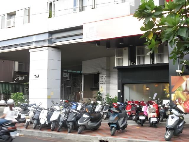 板橋法拍大樓-2