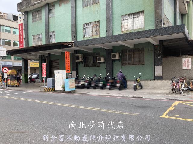 東區透天-11
