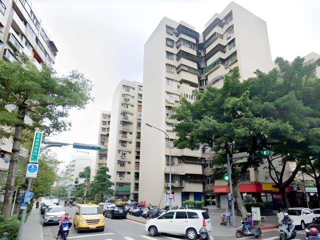 台北萬華法拍大樓-4