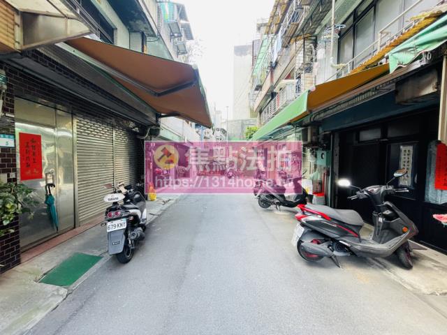 新莊法拍透天-4