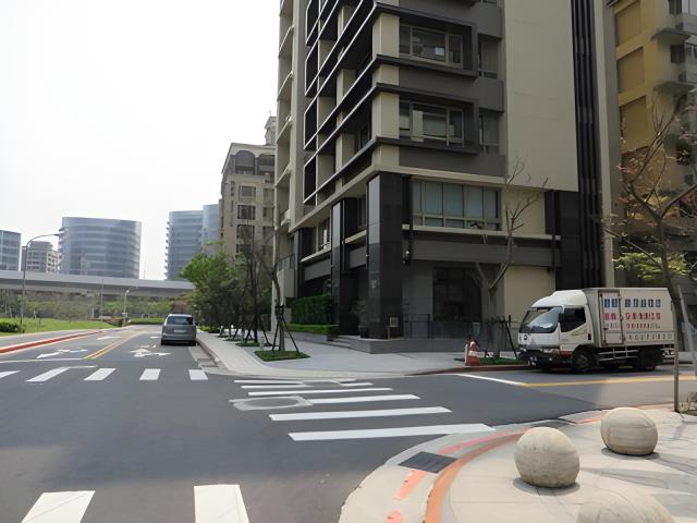 台北內湖大樓拍賣-5