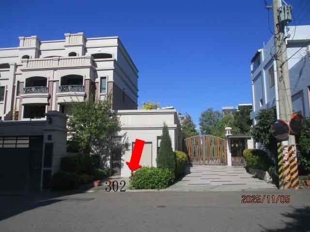 台中沙鹿法拍別墅-2