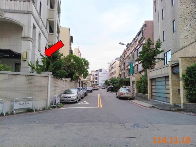 東區法拍透天-6