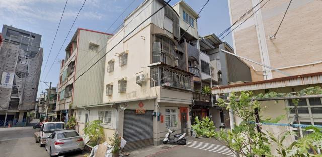 高雄鳳山法拍透天-2