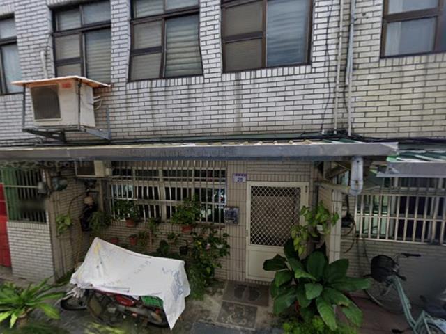 桃園八德法拍透天-1