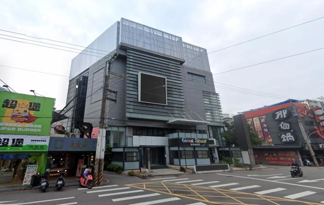 西屯區法拍屋福星路透天優室法拍林小陽