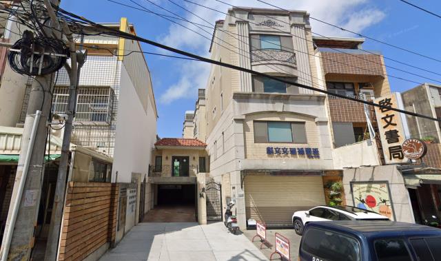 龍井區法拍屋中沙路睿鍇箴誠優室法拍林小陽