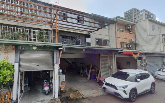 太平區法拍屋新仁路一段透天優室法拍林小陽