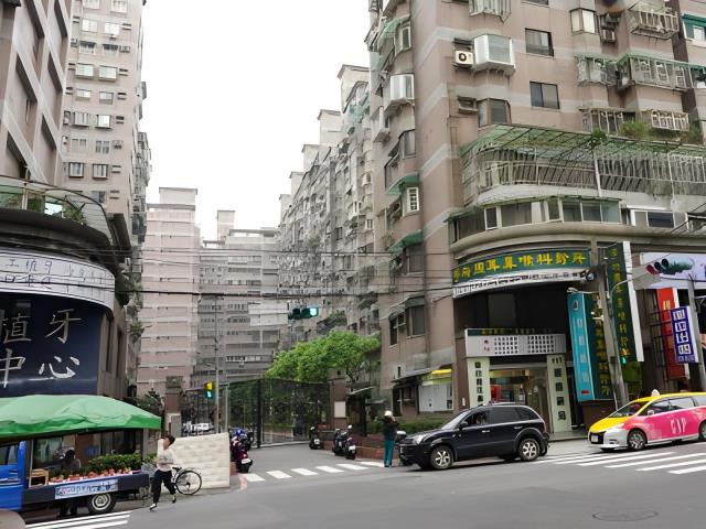 新北土城法拍大樓-4