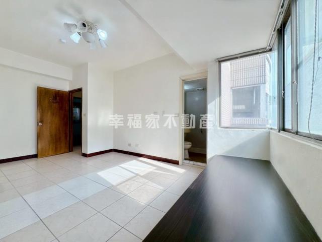 台南東區大樓-11