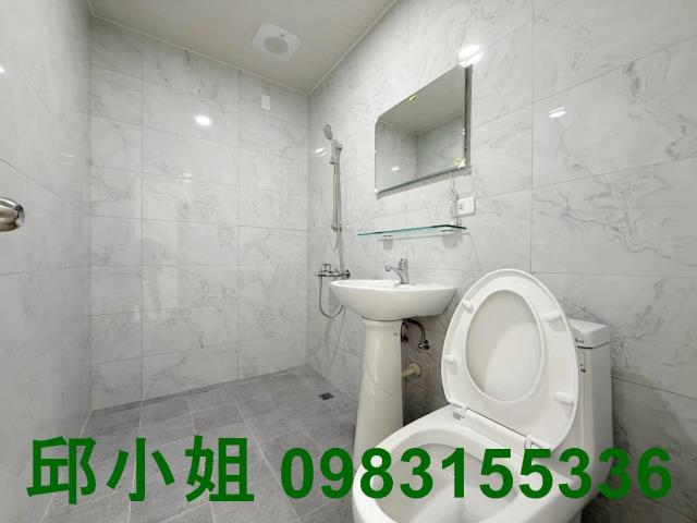 嘉義西區透天-11