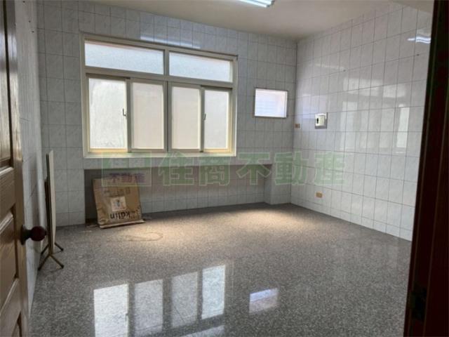 高雄前鎮透天-13