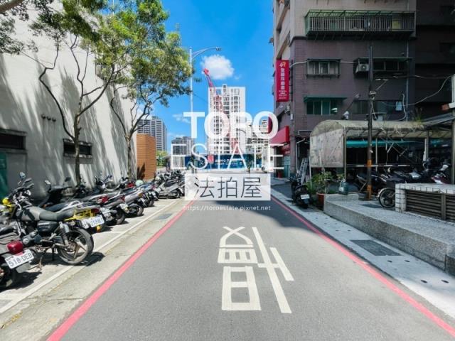 新北新莊拍賣大樓-5