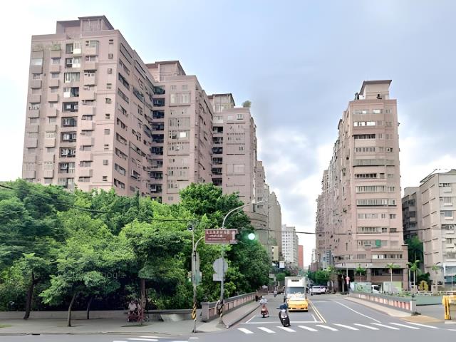 中和大樓法拍-1