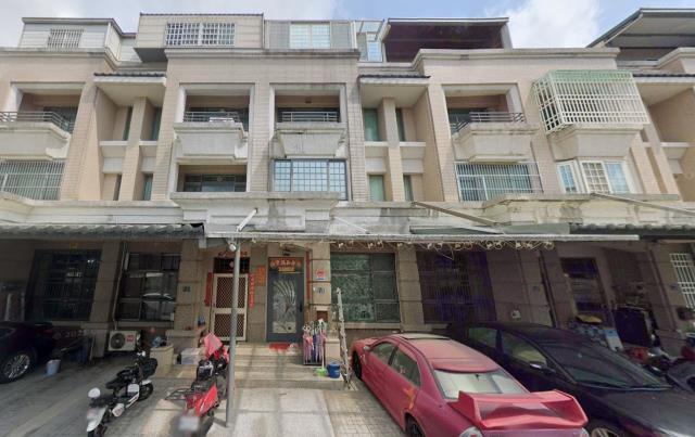 竹南鎮法拍屋光德路透天優室法拍林小陽