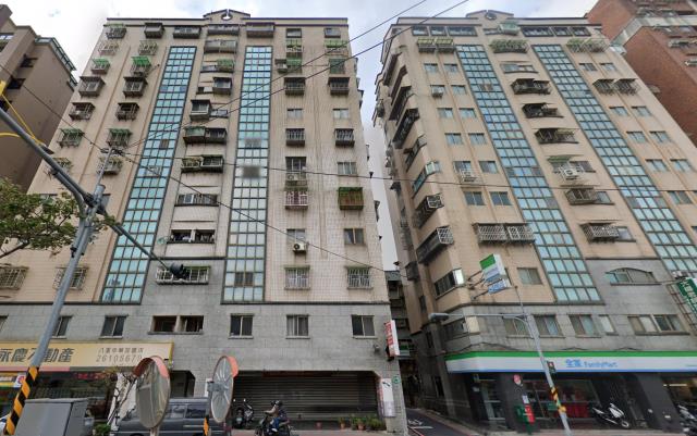 新北八里大樓法拍-0