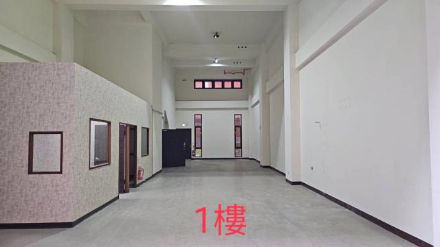 楊梅交流道旁五楊創新科技園區RC電梯廠辦可廠登