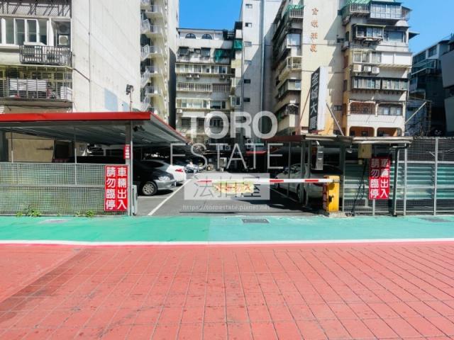 台北大安區拍賣華廈-5