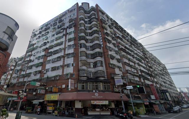 大里華廈法拍-5