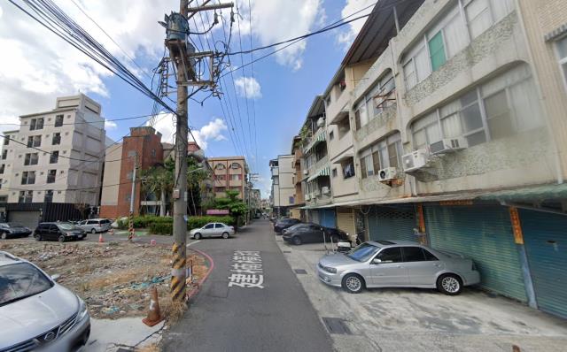 楠梓拍賣透天-4