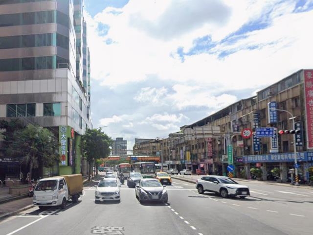 新北板橋法拍大樓-7