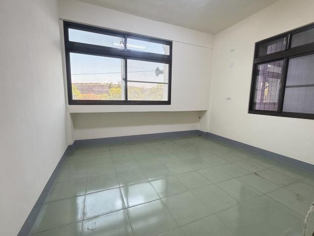 高雄岡山透天-1