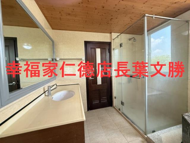 台南東區透天-8