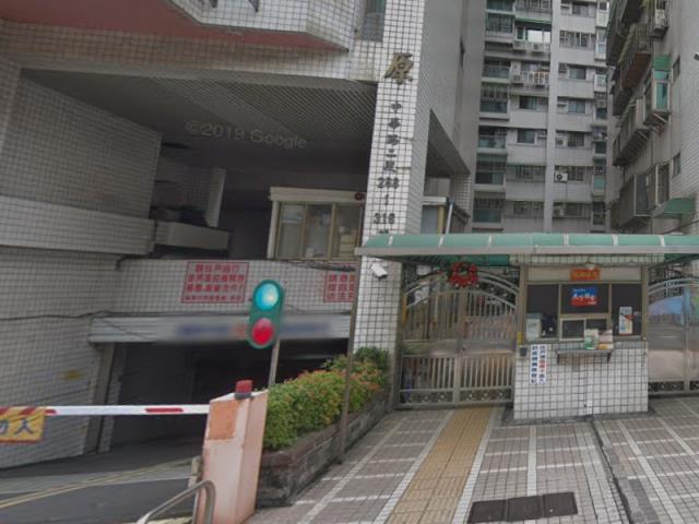 新北新莊法拍大樓-5