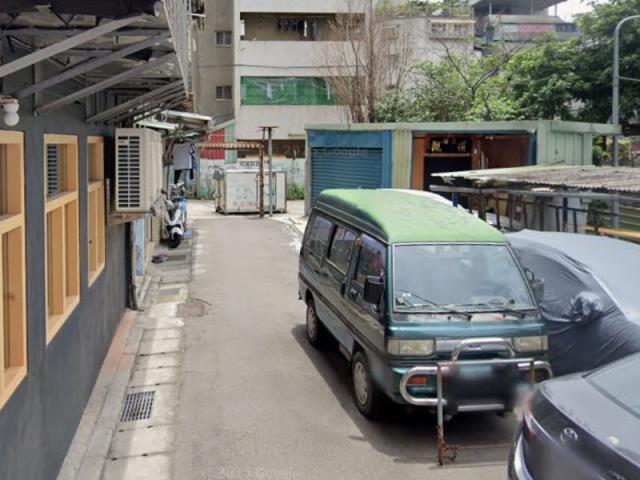 新北新莊拍賣公寓-2