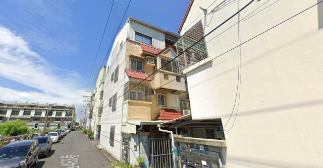 台南歸仁法拍透天-2