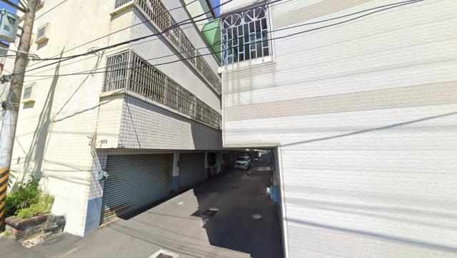 台南歸仁法拍透天-4